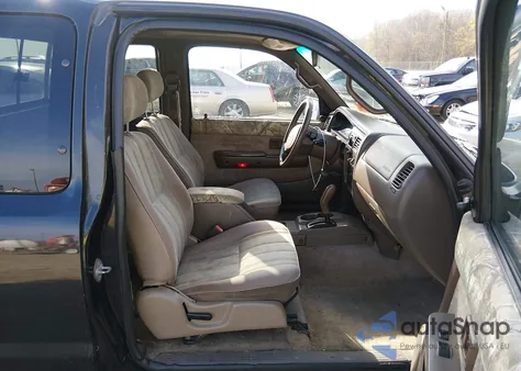 2000 Toyota Tacoma Prerunner V6 из США, поврежденный, VIN 5TESN92N9YZ693203